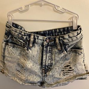 Women’s forever 21 high waist shorts size 25